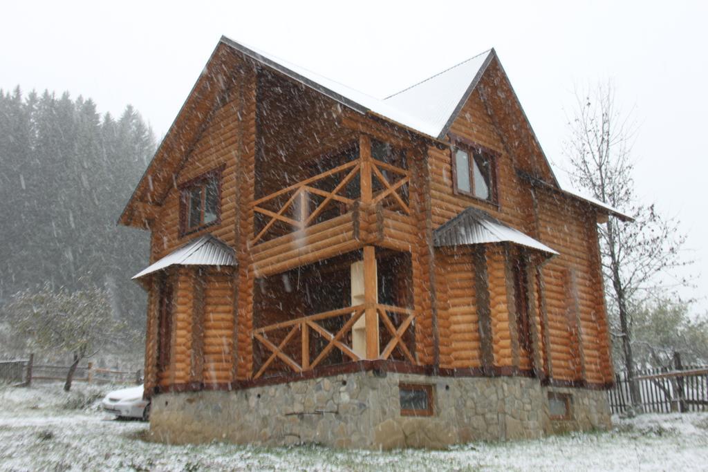 Sadyba Kazkove Dzherelo * Verkhovyna